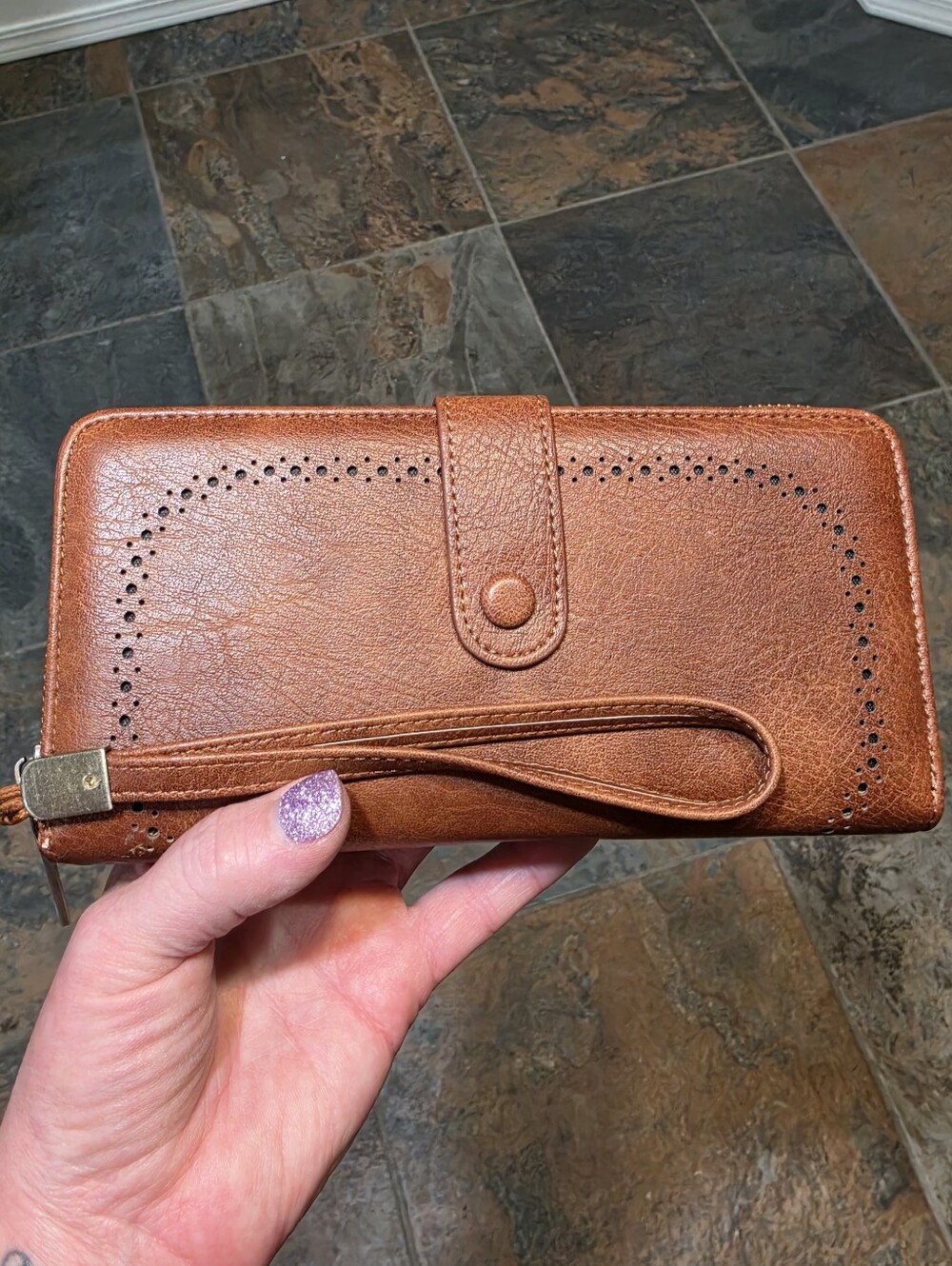 Brown Accordion Card Wallet Clutch - Multi-Slot Organizer Zip Around Wallet